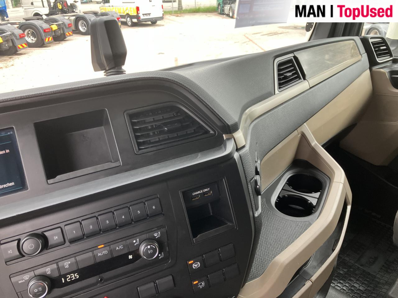 MAN TGX 18.470 4x2 BL SA - Vilcējs: foto 3 MAN TGX 18.470 4x2 BL SA - Vilcējs: foto 3