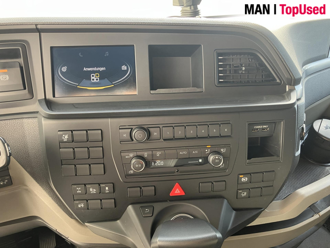 MAN TGX 18.470 4x2 LL SA - Vilcējs: foto 3 MAN TGX 18.470 4x2 LL SA - Vilcējs: foto 3