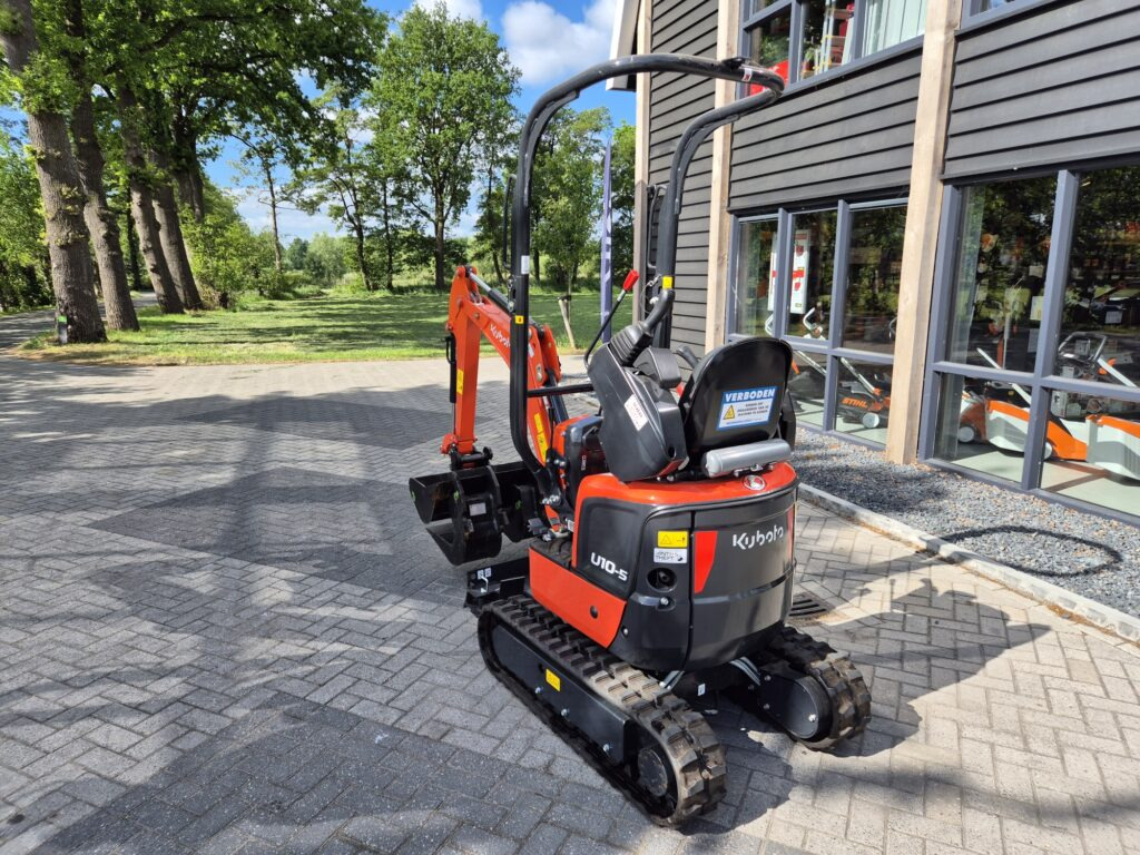 KUBOTA U10-5 - Mini-ekskavators: foto 3 KUBOTA U10-5 - Mini-ekskavators: foto 3