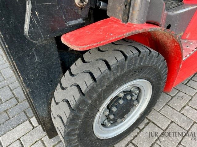 MANITOU MI25D - Dīzeļiekrāvējs: foto 4 MANITOU MI25D - Dīzeļiekrāvējs: foto 4