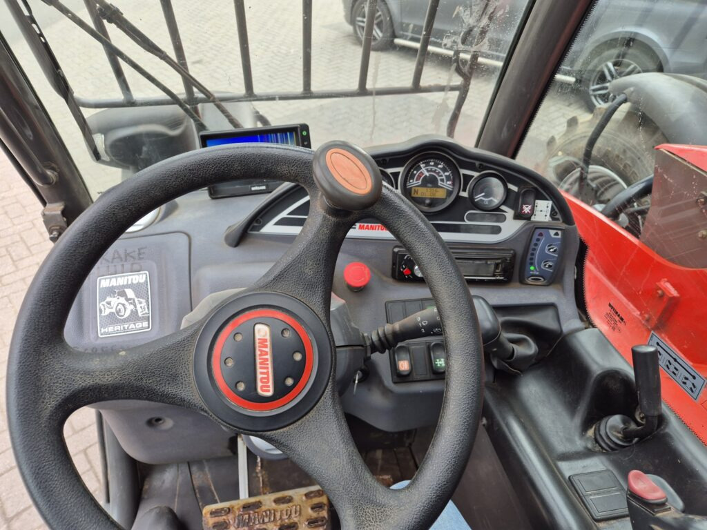 Teleskopiskais iekrāvējs MANITOU MT732 easy: foto 11