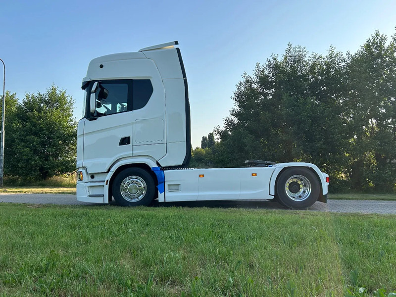 Scania S500 NGS | 4x2 NB | 4 BALOON SUSP. | PARK-COOLER | RETARDER | FULL-AIR | PTO PREP. | ACC | - Vilcējs: foto 2 Scania S500 NGS | 4x2 NB | 4 BALOON SUSP. | PARK-COOLER | RETARDER | FULL-AIR | PTO PREP. | ACC | - Vilcējs: foto 2