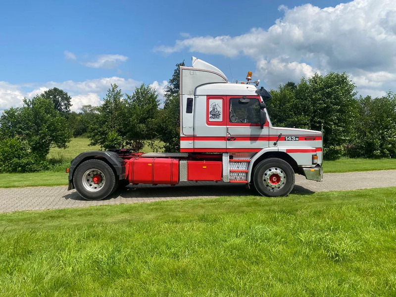 Scania T143-500 V8 | 4x2 | 4350 mm WHEELBASE | TOP CONDITION !!! - Vilcējs: foto 5 Scania T143-500 V8 | 4x2 | 4350 mm WHEELBASE | TOP CONDITION !!! - Vilcējs: foto 5