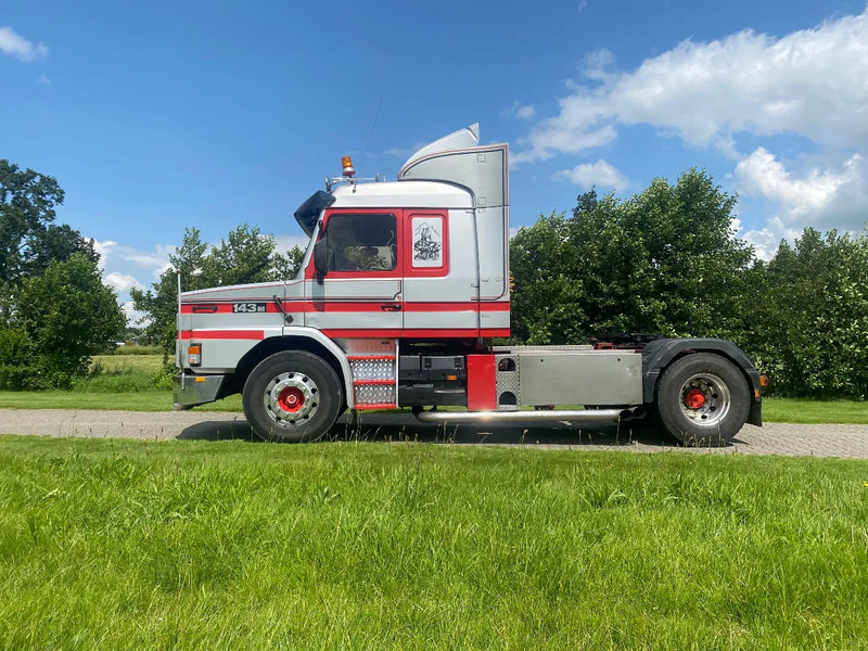 Scania T143-500 V8 | 4x2 | 4350 mm WHEELBASE | TOP CONDITION !!! - Vilcējs: foto 2 Scania T143-500 V8 | 4x2 | 4350 mm WHEELBASE | TOP CONDITION !!! - Vilcējs: foto 2