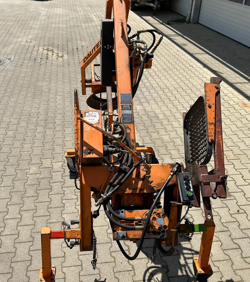 Unimog Schachtgulliheber DAUTEL H2700N - Papildaprīkojums: foto 3 Unimog Schachtgulliheber DAUTEL H2700N - Papildaprīkojums: foto 3