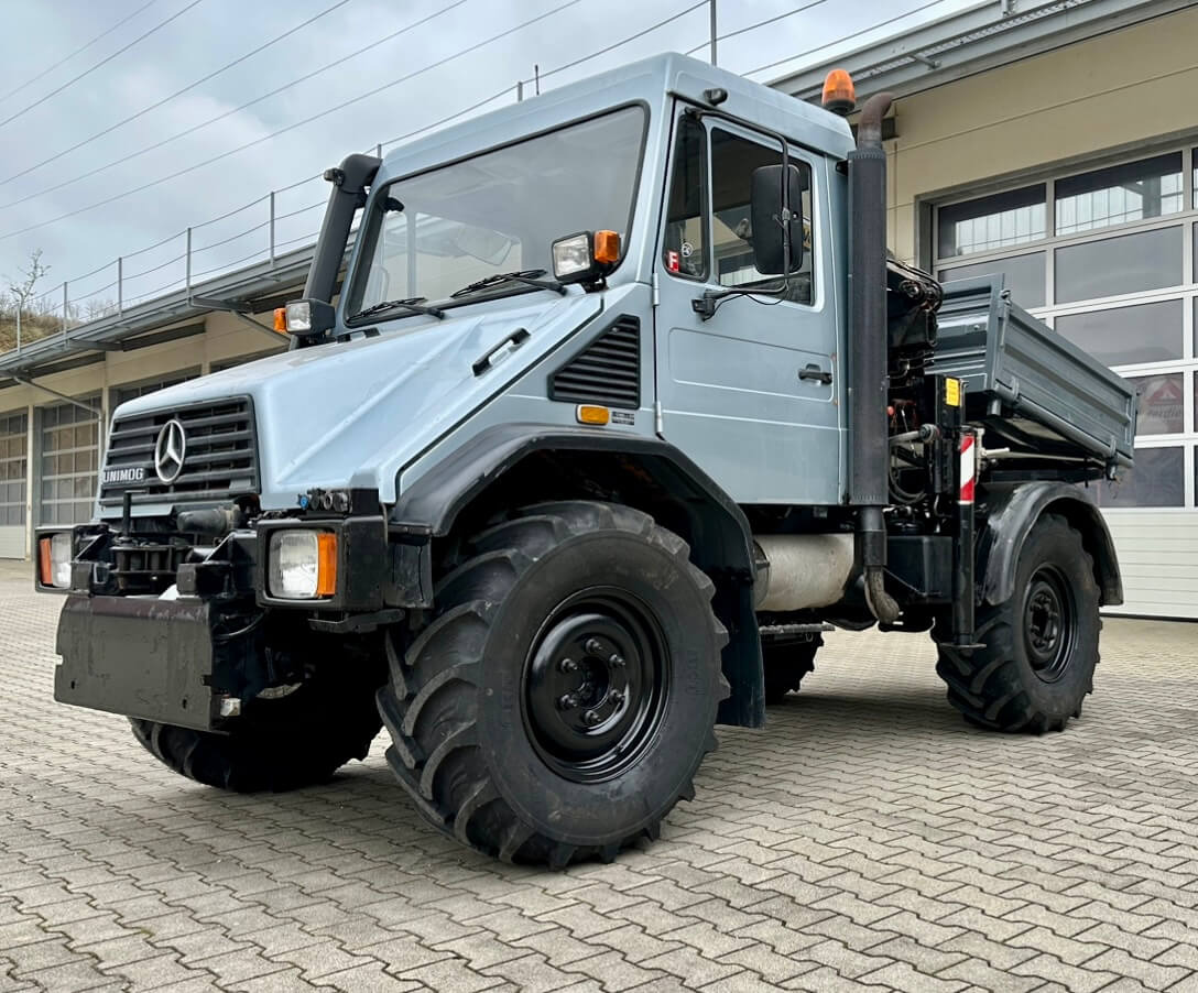 Unimog 130 - U130 418 74426 mit Kran und Winde Mer - Kravas automašīna pašizgāzējs: foto 3 Unimog 130 - U130 418 74426 mit Kran und Winde Mer - Kravas automašīna pašizgāzējs: foto 3