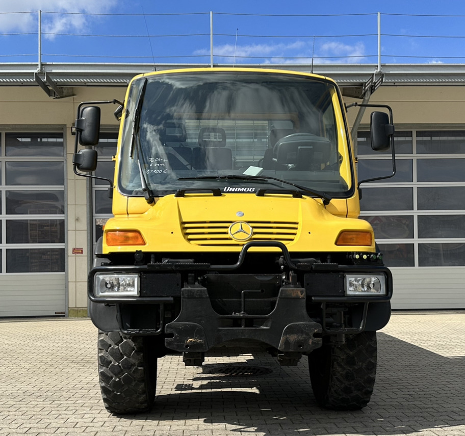 Unimog 400L - U400L 405 07997 Mercedes Benz 405 - Kravas automašīna pašizgāzējs: foto 2 Unimog 400L - U400L 405 07997 Mercedes Benz 405 - Kravas automašīna pašizgāzējs: foto 2