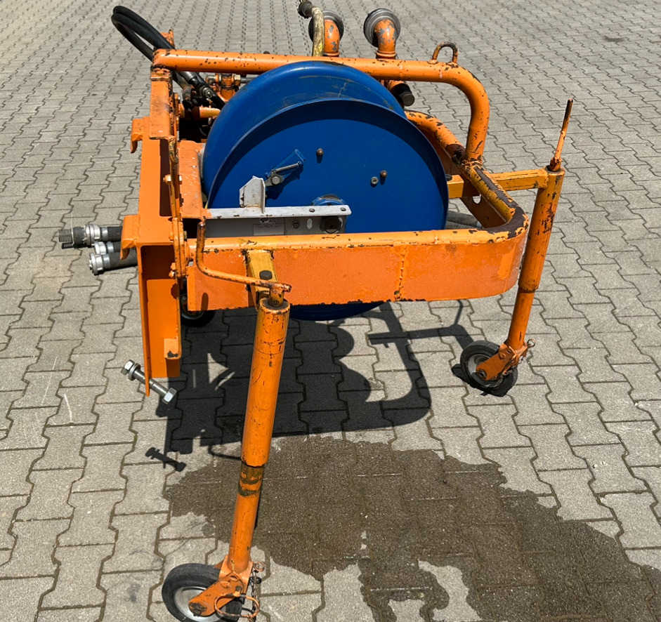 Unimog Frontanbauwasserpumpe Deu. hyd. - Ūdens sūknis: foto 4 Unimog Frontanbauwasserpumpe Deu. hyd. - Ūdens sūknis: foto 4