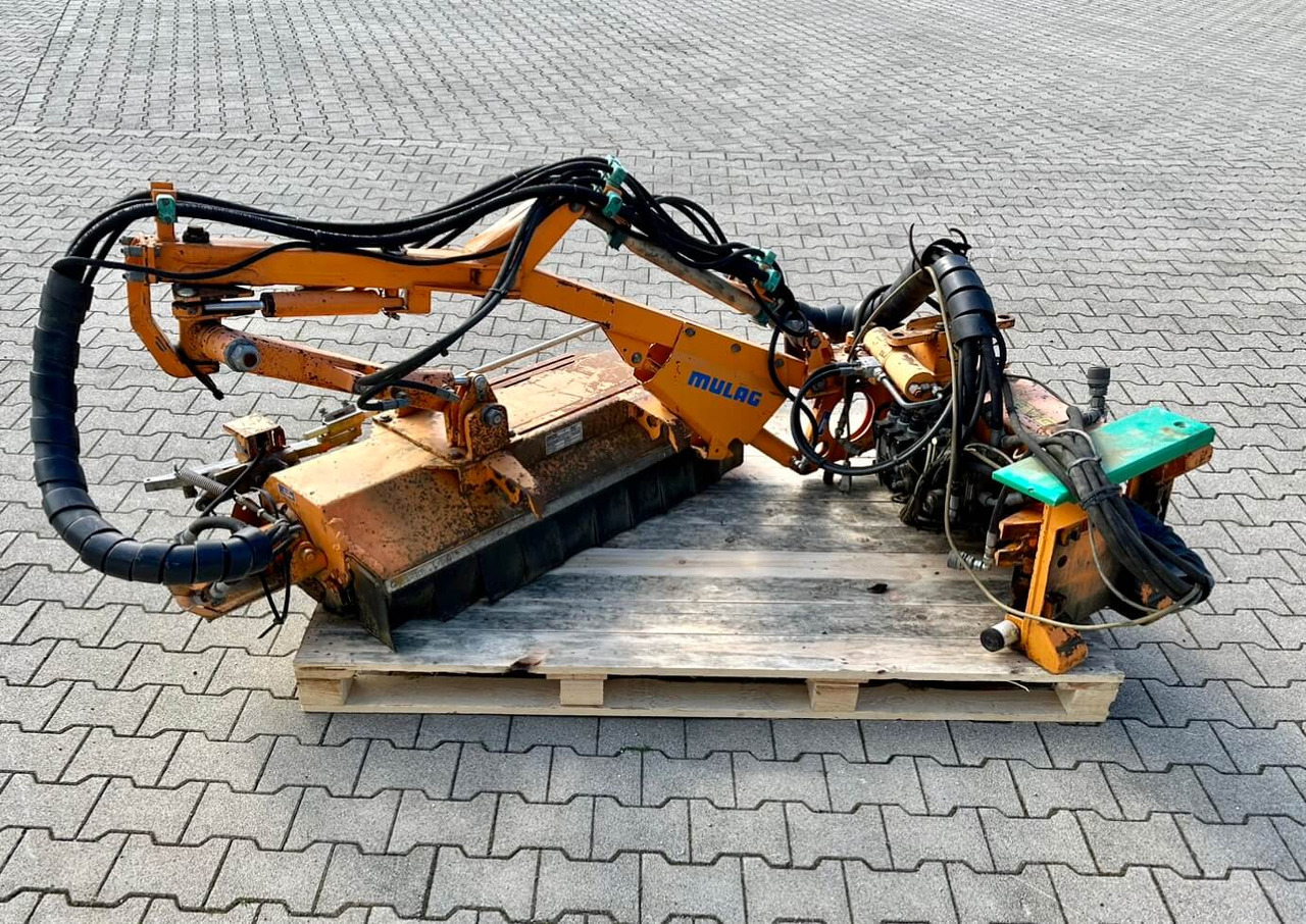 Unimog Randstreifenmulcher Mulag MRK 300 - Izlices pļaujmašīna: foto 4 Unimog Randstreifenmulcher Mulag MRK 300 - Izlices pļaujmašīna: foto 4