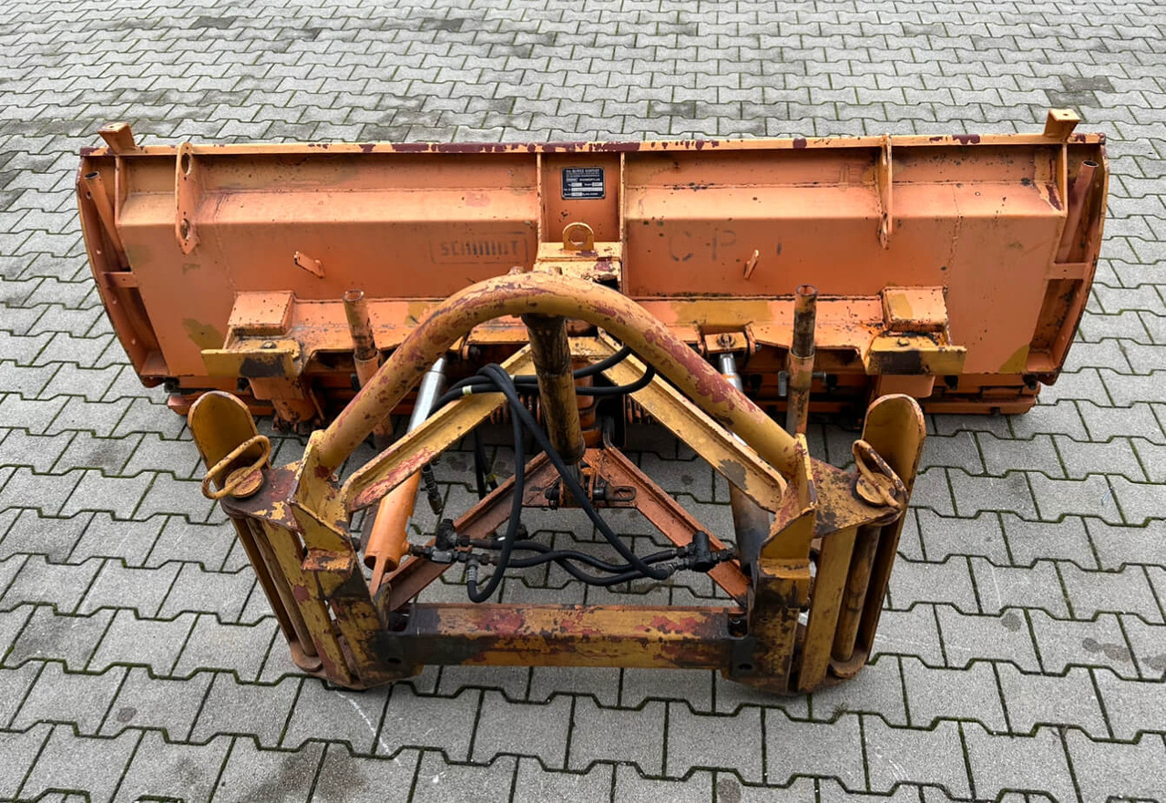 Unimog Schneepflug - Schneeschild Schmidt CP1 - Sniega arkls: foto 5 Unimog Schneepflug - Schneeschild Schmidt CP1 - Sniega arkls: foto 5