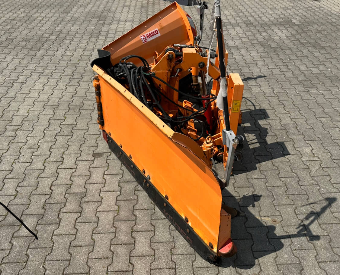 Unimog Schneepflug - Vario Rasco VERTUS 3.2 GB2X3 - Sniega arkls: foto 3 Unimog Schneepflug - Vario Rasco VERTUS 3.2 GB2X3 - Sniega arkls: foto 3