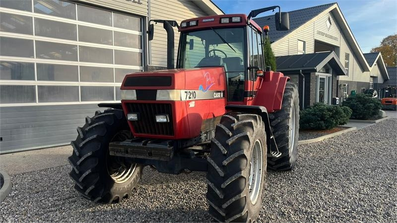 Case IH Magnum 7210 PRO PRO model, og en ejers traktor fra - Traktors: foto 3 Case IH Magnum 7210 PRO PRO model, og en ejers traktor fra - Traktors: foto 3