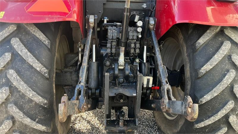 Case IH PUMA 185 CVX Med frontlift RED Model  - Traktors: foto 5 Case IH PUMA 185 CVX Med frontlift RED Model  - Traktors: foto 5