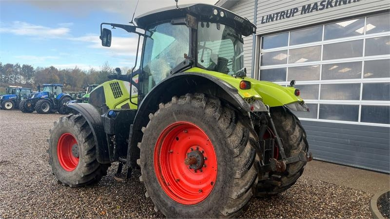 Claas Axion 830 Med frontlift - Traktors: foto 3 Claas Axion 830 Med frontlift - Traktors: foto 3