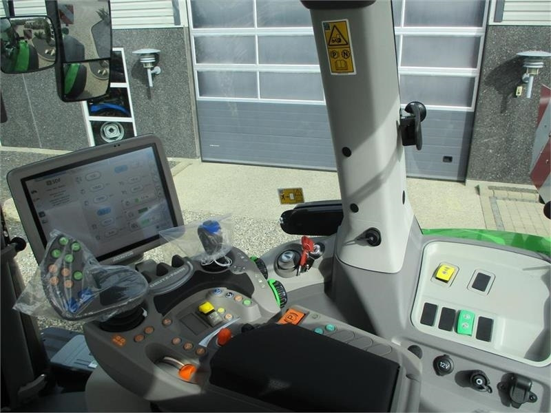 Traktors Deutz-fahr 9340 TTV New and unused tractor: foto 9 Traktors Deutz-fahr 9340 TTV New and unused tractor: foto 9