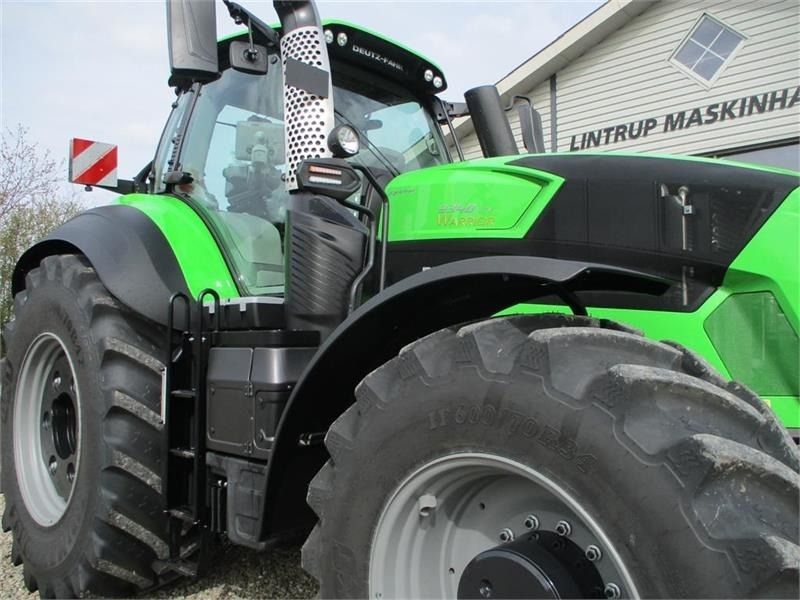Traktors Deutz-fahr 9340 TTV New and unused tractor: foto 13 Traktors Deutz-fahr 9340 TTV New and unused tractor: foto 13