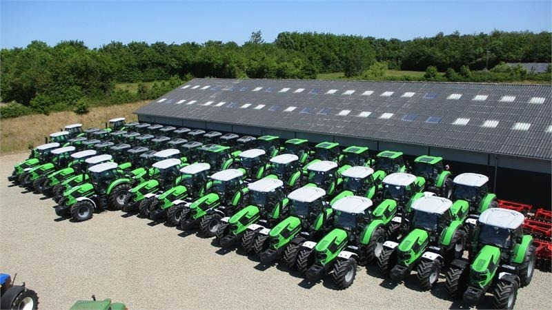 Deutz-fahr Agrotron 6205G New and Unused tractor - Traktors: foto 4 Deutz-fahr Agrotron 6205G New and Unused tractor - Traktors: foto 4