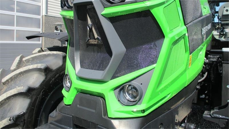 Traktors Deutz-fahr Agrotron 6205G New and Unused tractor: foto 9