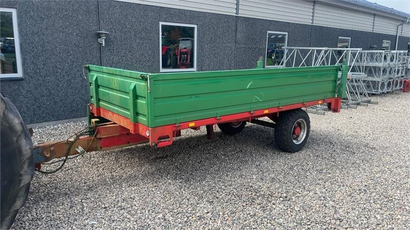 Dk-Tec Tipvogn Med bremser - Lauksaimniecības piekabe-pašizgāzējs: foto 1 Dk-Tec Tipvogn Med bremser - Lauksaimniecības piekabe-pašizgāzējs: foto 1