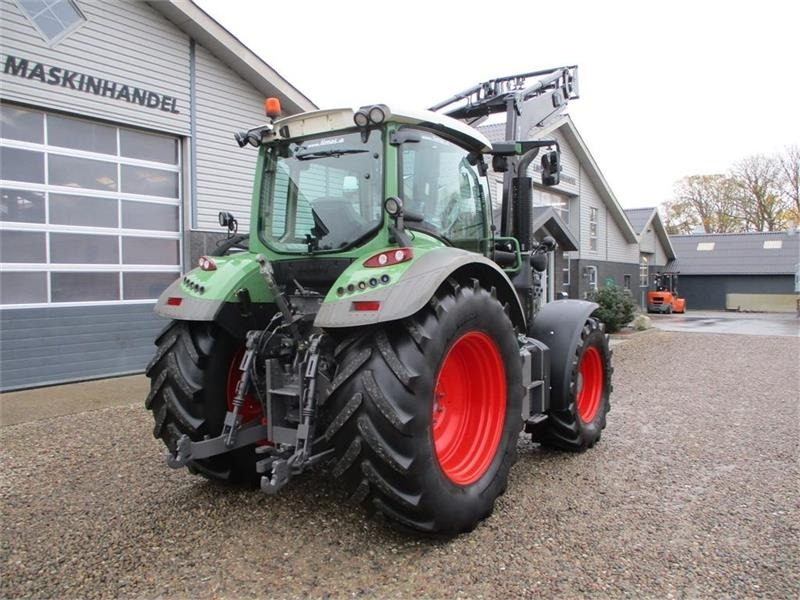 Traktors Fendt 514 Vario med frontlæsser og frontlift: foto 15