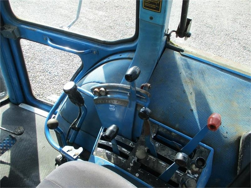 Traktors Ford TW 25 Regulær: foto 20