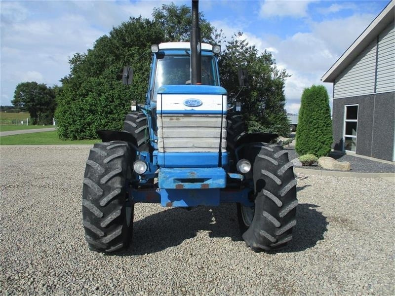 Traktors Ford TW 25 Regulær: foto 15