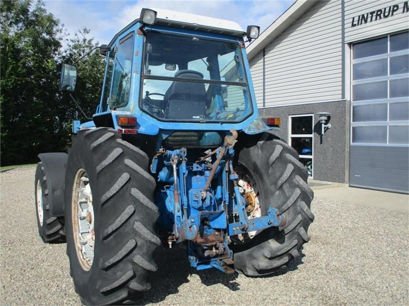 Traktors Ford TW 25 Regulær: foto 9