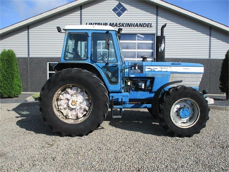 Traktors Ford TW 25 Regulær: foto 12