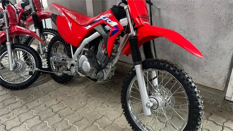 Honda CRF 125 F DEMO. Rigtig crosser med gear og kobling - Kvadricikls: foto 3 Honda CRF 125 F DEMO. Rigtig crosser med gear og kobling - Kvadricikls: foto 3