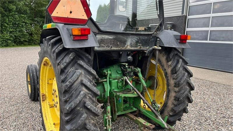 John Deere 2450 Med servostyring - Traktors: foto 4 John Deere 2450 Med servostyring - Traktors: foto 4