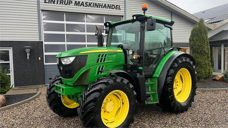John Deere 6125R AutoQuad - Traktors: foto 2 John Deere 6125R AutoQuad - Traktors: foto 2