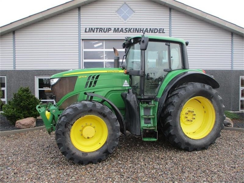 John Deere 6170M Med frontlift og frontPTO - Traktors: foto 1 John Deere 6170M Med frontlift og frontPTO - Traktors: foto 1