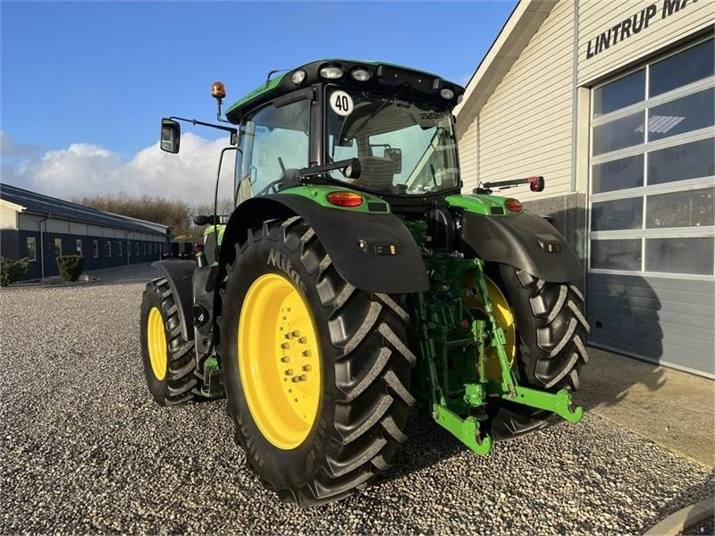 John Deere 6175R Med frontlift og frontPTO - Traktors: foto 3 John Deere 6175R Med frontlift og frontPTO - Traktors: foto 3