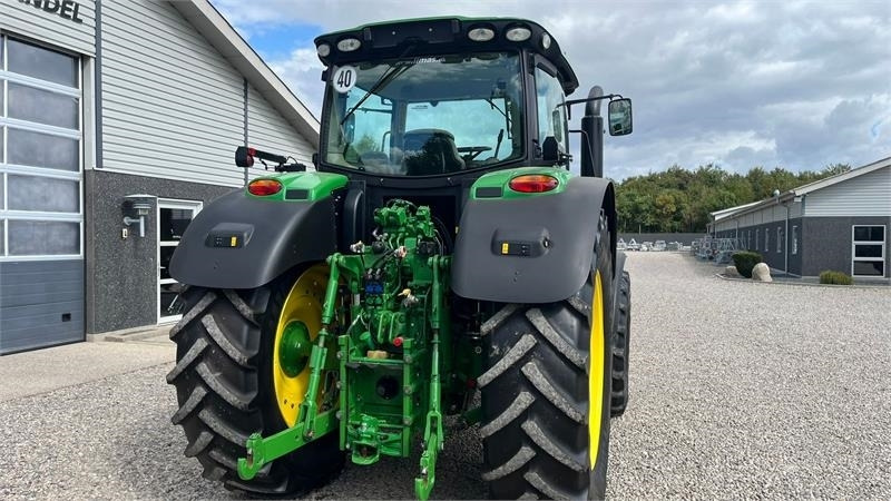 Traktors John Deere 6175R Med frontlift og frontPTO samt luft anlæg: foto 15 Traktors John Deere 6175R Med frontlift og frontPTO samt luft anlæg: foto 15