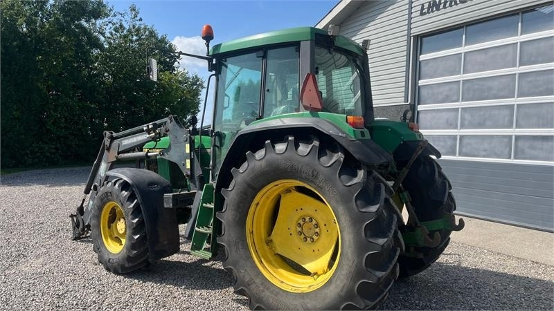 John Deere 6510 Med frontlæsser - Traktors: foto 3 John Deere 6510 Med frontlæsser - Traktors: foto 3