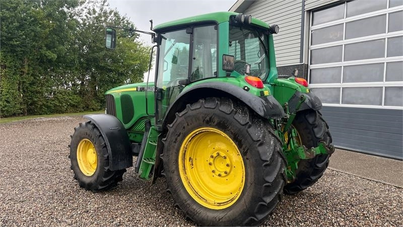 John Deere 6620 TLS PowerQuad - Traktors: foto 3 John Deere 6620 TLS PowerQuad - Traktors: foto 3