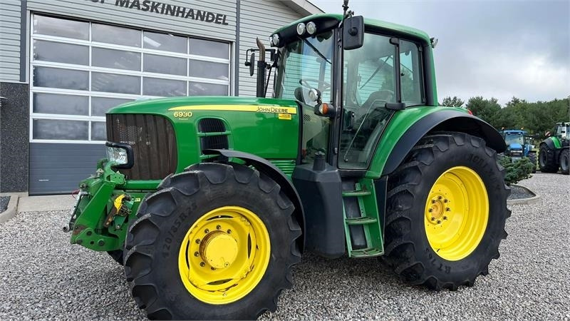 John Deere 6930 AutoPower med frontlift og front PTO - Traktors: foto 2 John Deere 6930 AutoPower med frontlift og front PTO - Traktors: foto 2