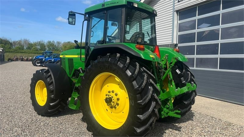 John Deere 7710 8.1L motor, store hjul og frontlift. En ejere - Traktors: foto 3 John Deere 7710 8.1L motor, store hjul og frontlift. En ejere - Traktors: foto 3