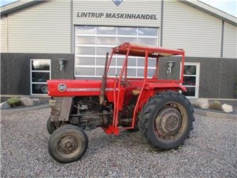 Massey Ferguson 165 - Traktors: foto 1 Massey Ferguson 165 - Traktors: foto 1