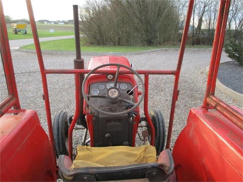 Massey Ferguson 165 - Traktors: foto 5 Massey Ferguson 165 - Traktors: foto 5