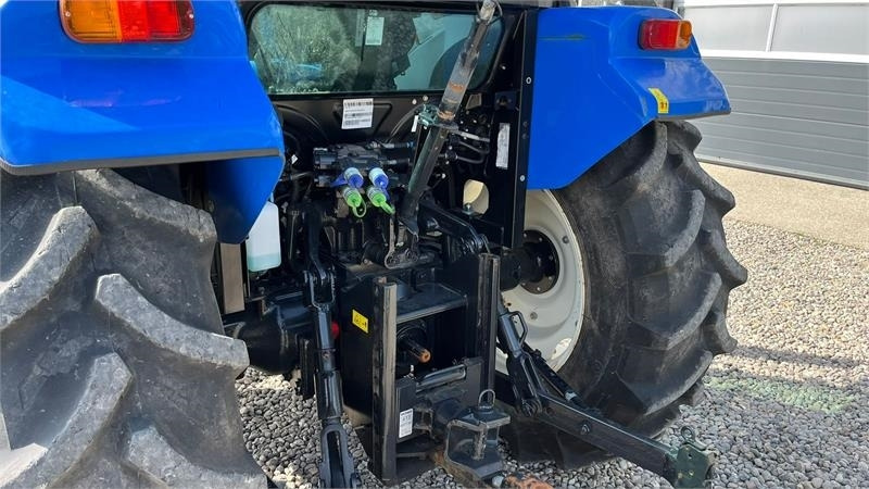 New Holland 70-66 S Fiat model - EXPORT - Traktors: foto 5 New Holland 70-66 S Fiat model - EXPORT - Traktors: foto 5