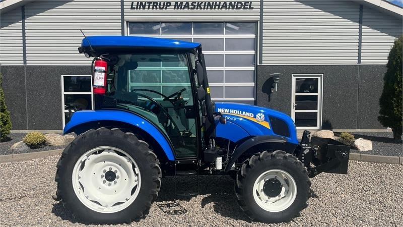 New Holland T4.75 S Med frontlift - Traktors: foto 4 New Holland T4.75 S Med frontlift - Traktors: foto 4