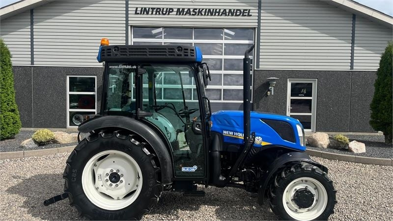 Traktors New Holland T4.80 F SuperSteear med aircondition og koblingsfr: foto 7