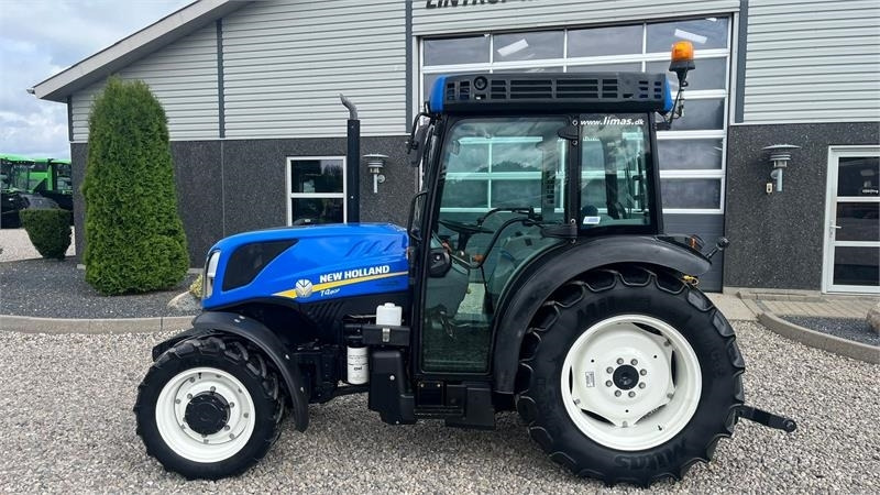 Traktors New Holland T4.80 F SuperSteear med aircondition og koblingsfr: foto 10