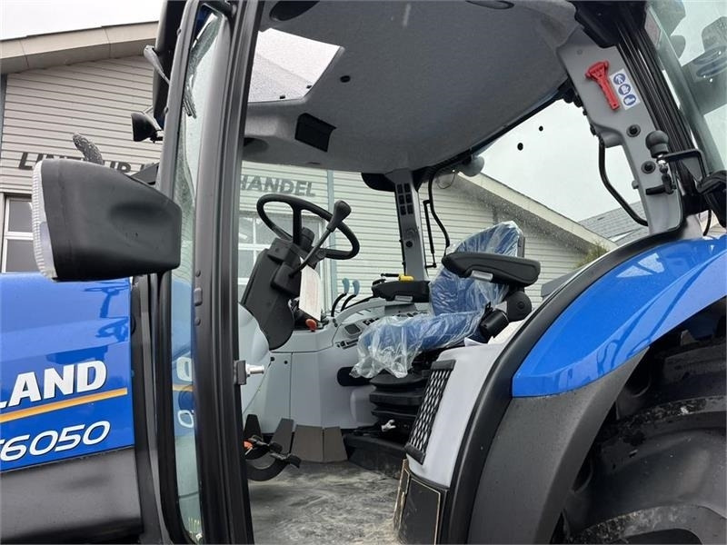 New Holland T6050 Delta - EXPORT - Traktors: foto 5 New Holland T6050 Delta - EXPORT - Traktors: foto 5