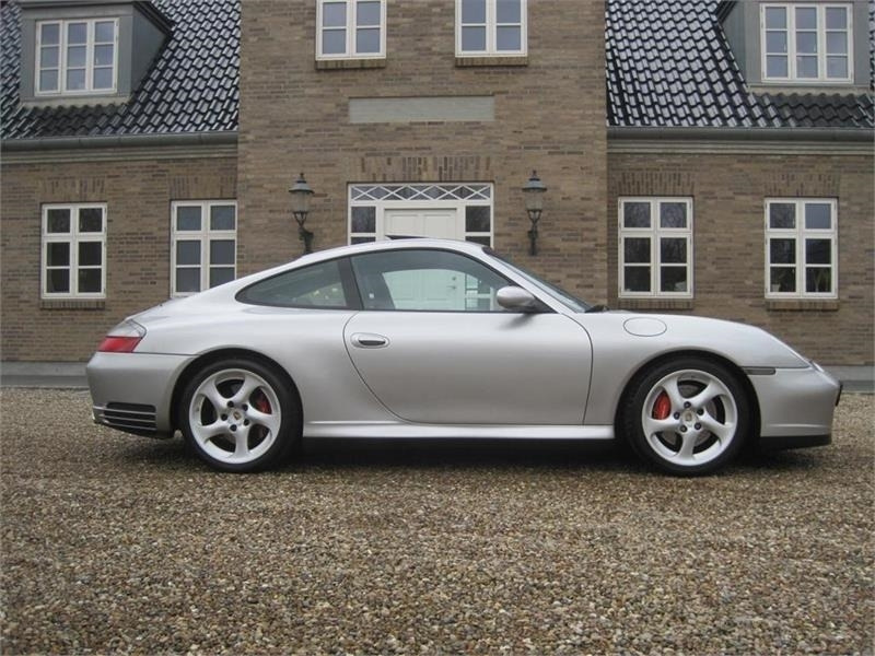 Porsche 911 4S 4wd - Vieglā automašīna: foto 3 Porsche 911 4S 4wd - Vieglā automašīna: foto 3