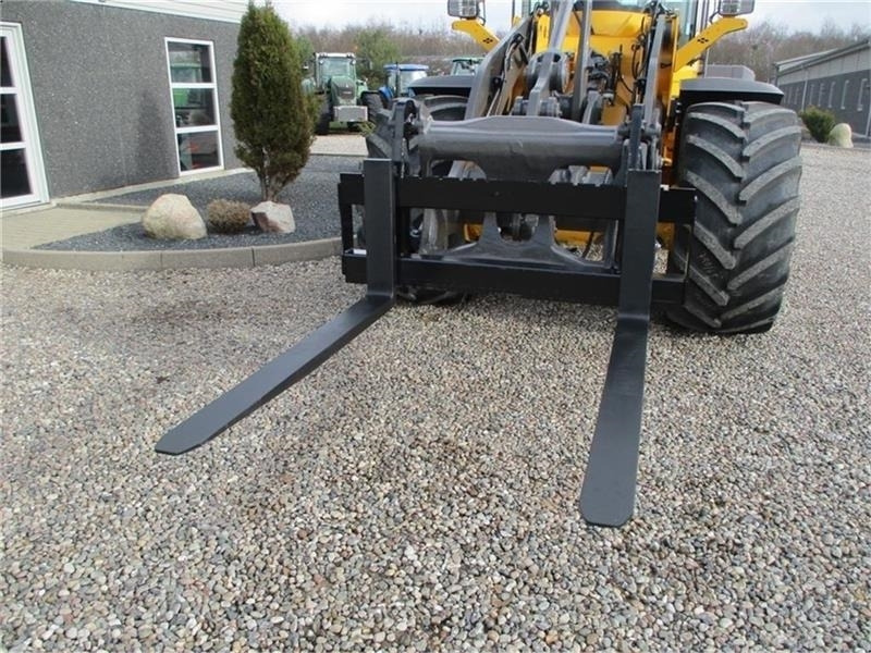 SE 5 Tons med Volvoskifte Pallegafler 5ton, 150 sm - Dakšas - Celtniecības tehnika: foto 3 SE 5 Tons med Volvoskifte Pallegafler 5ton, 150 sm - Dakšas - Celtniecības tehnika: foto 3