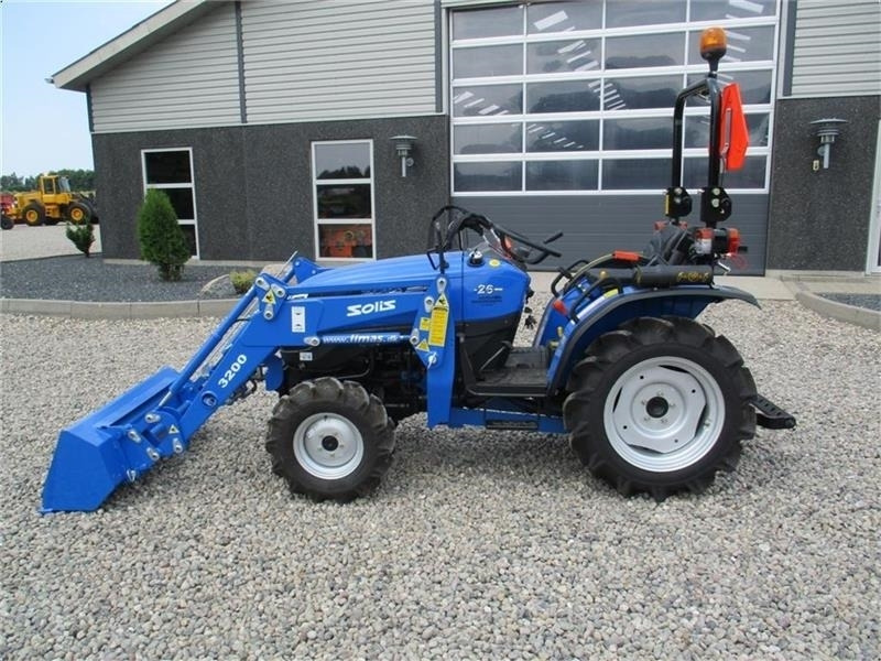 Solis 26 Gearmaskine med servostyrring og fuldhydraulisk - Komunālais traktors: foto 5 Solis 26 Gearmaskine med servostyrring og fuldhydraulisk - Komunālais traktors: foto 5