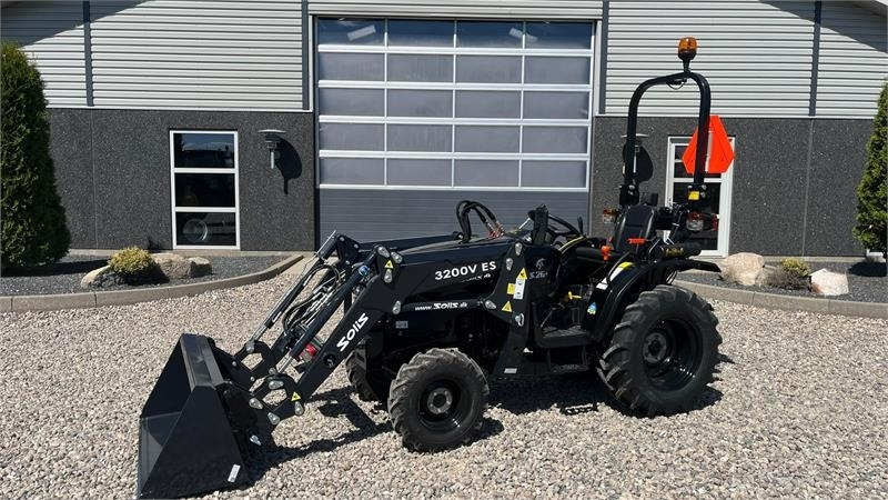 Solis S26 6+2 gearmaskine Limited Edition i sort med bre - Komunālais traktors: foto 1 Solis S26 6+2 gearmaskine Limited Edition i sort med bre - Komunālais traktors: foto 1