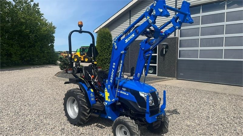 Komunālais traktors Solis S26 6+2 gearmaskine med Fuldhydraulisk frontlæsser: foto 20